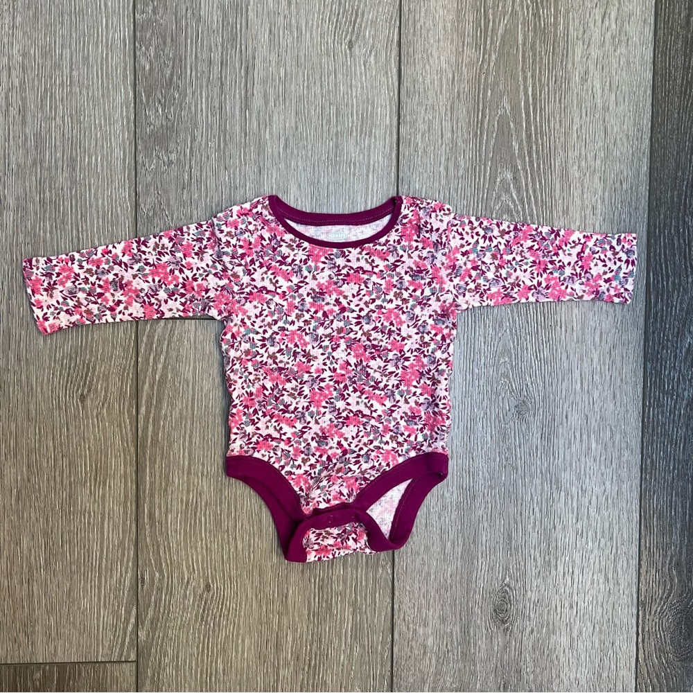 OLD NAVY LONG SLEEVE BODYSUIT WAFFLE KNIT FLORAL 3-6MO